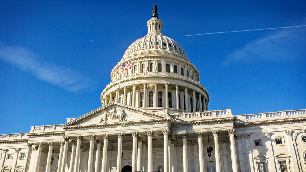 Americká sněmovna odhlasovala zrušení povolení pro válku v Iráku